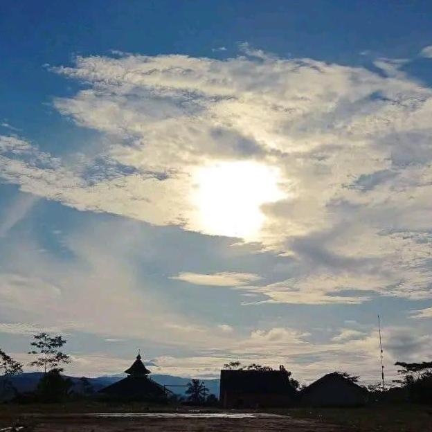 Desa Sadabumi